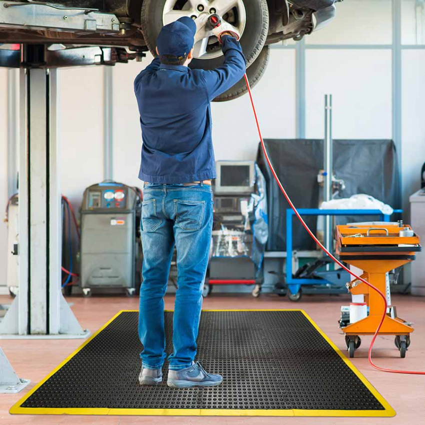 Tapis antifatigues Tapis anti fatigue ateliers automobiles - 35 - BUUBLEMATCONNECT